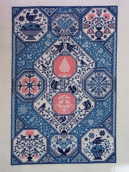 Modern Folk Embroidery　SAL2021　完成
