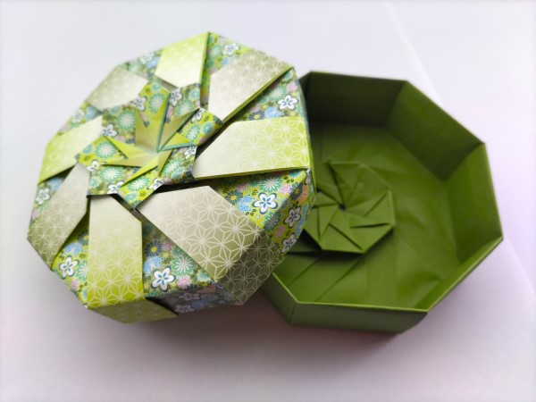 トーヨー 折り紙 和箱 八角箱
